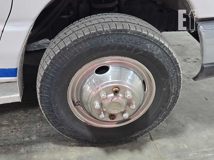 2012-ford-e350-sd-image-20