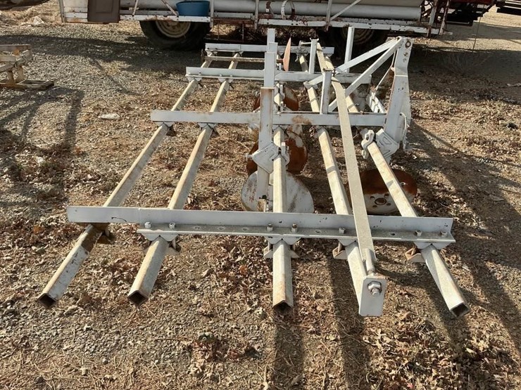 custom-3-pt-disc-ridger-image-2