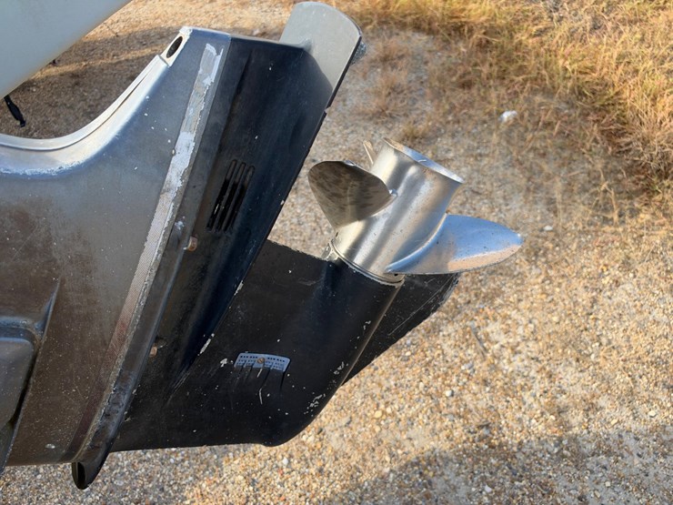 #41634-•-20-ft-welded-aluminum-boat-and-trailer-image-12