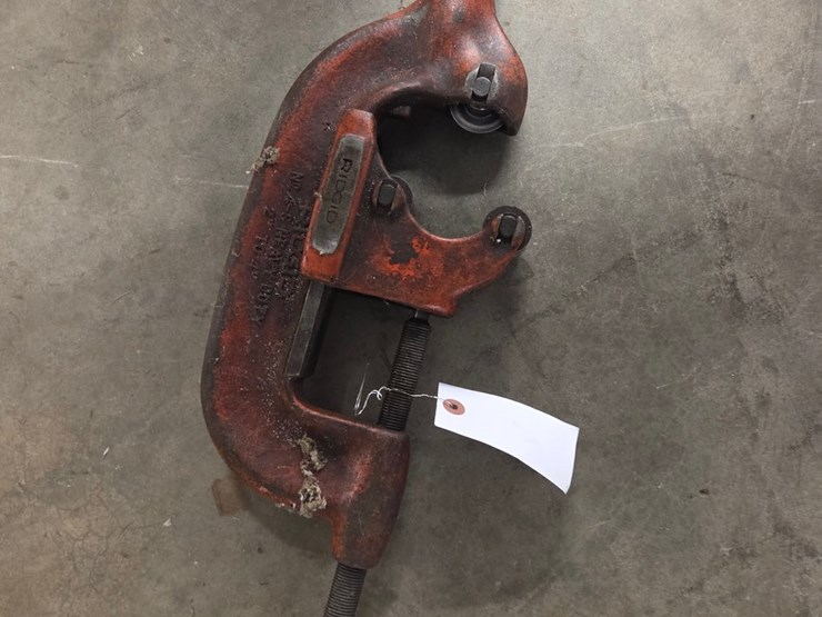 #88-•-rigid-2"-4"-pipe-cutter-image-1