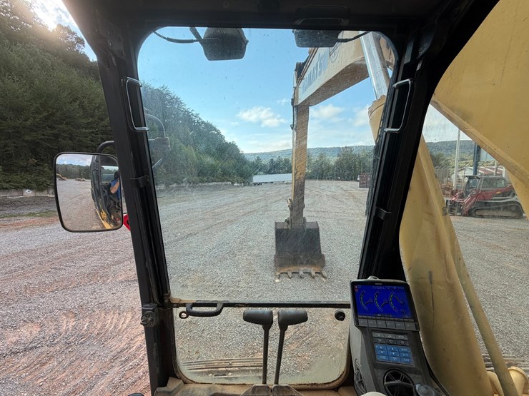 #4089-•-2014-komatsu-pc210-lc-excavator-image-79