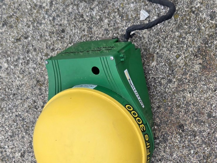john-deere-starfire-3000-green-star-image-14