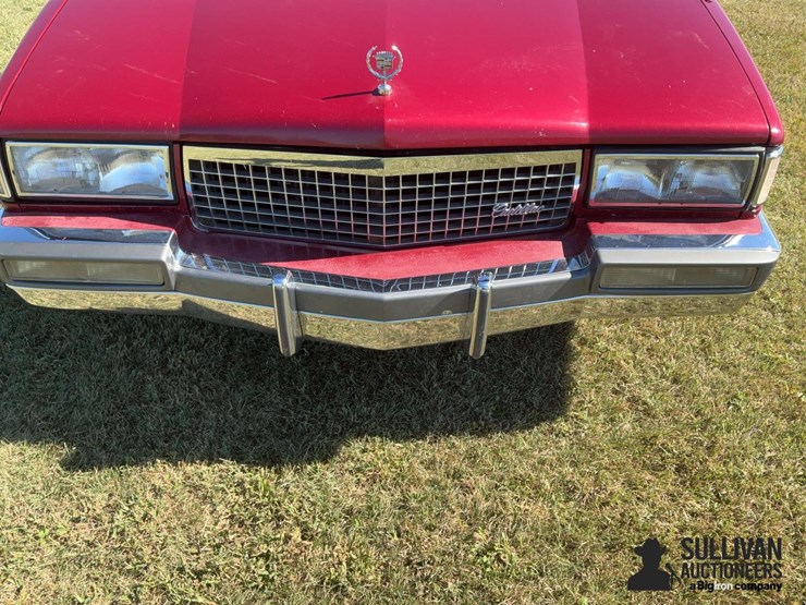 1989-cadillac-sedan-deville-car-image-10