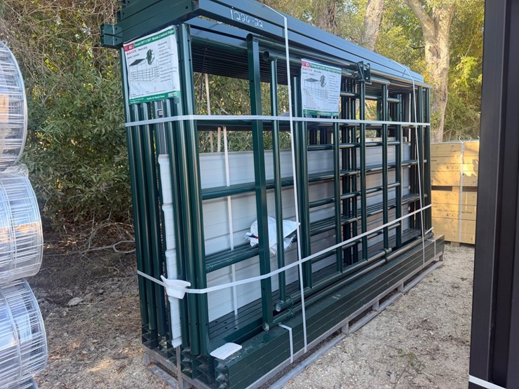 #5118-•-module-livestock-shelter-image-1