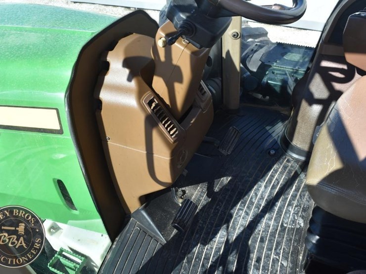 2010-john-deere-9530-image-35