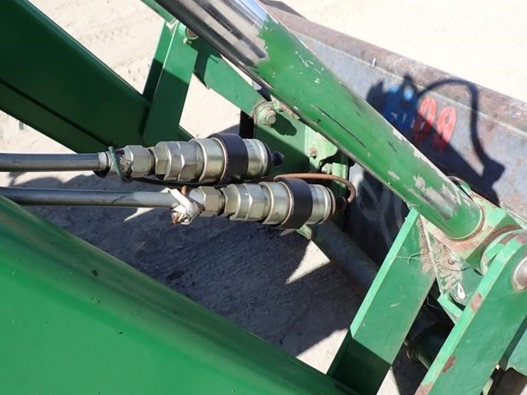 john-deere-6420-image-10