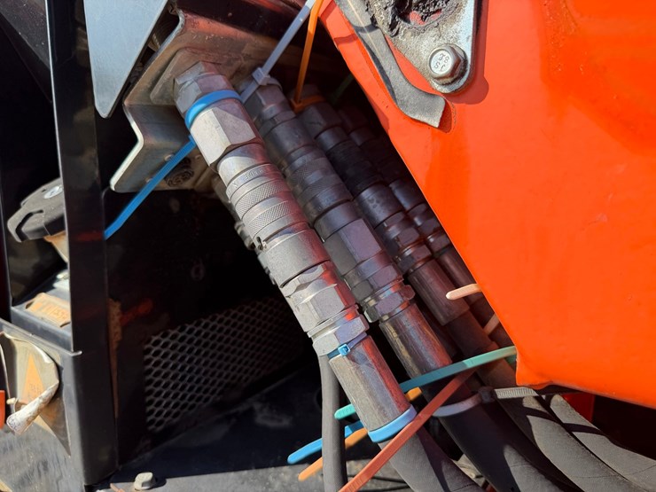 #4095-•-2019-cormidi-c1500-s3-mini-track-loader-image-32