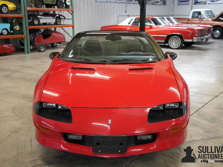 run-#57---1994-chevrolet-camaro-z28-convertible-image-2
