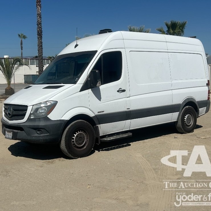 2016 Mercedes Benz 2500 Sprinter Van, 3.0L gasoline, automatic, a/c, pw, pdl, pm, tow package