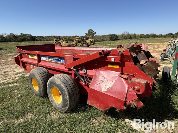 new-holland-195-t/a-manure-spreader-image-7