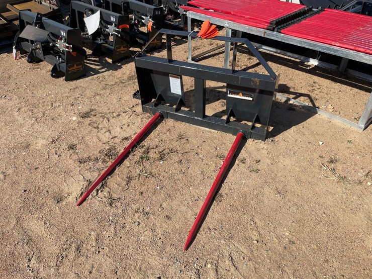 #4104-•-landhonor-skid-steer-bale-spear-attachment-image-1