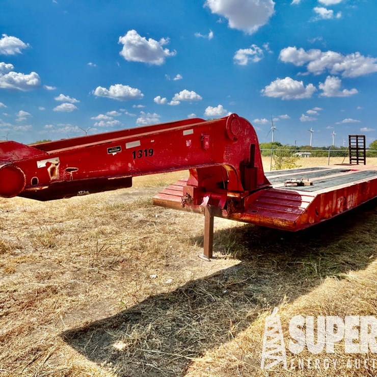 1981 NABORS 49'OAL 3-Axle Detach/Foldable Neck Equipment Trailer