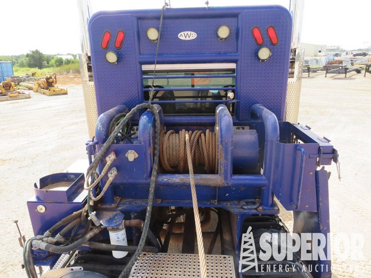 2010-peterbilt-389-t/a-glider-winch-tractor-w/day-cab-image-5