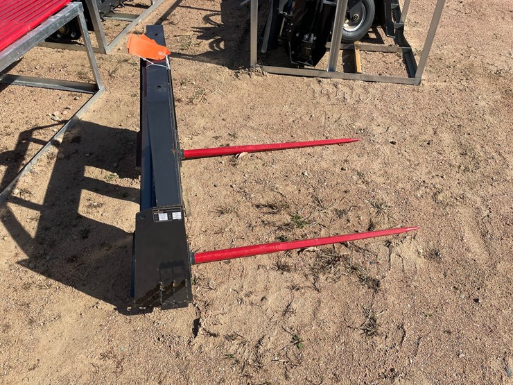 #4107-•-landhonor-bale-spear-frame-attachment-image-8