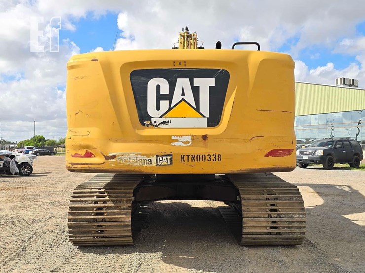 2018-caterpillar-320gc-image-8