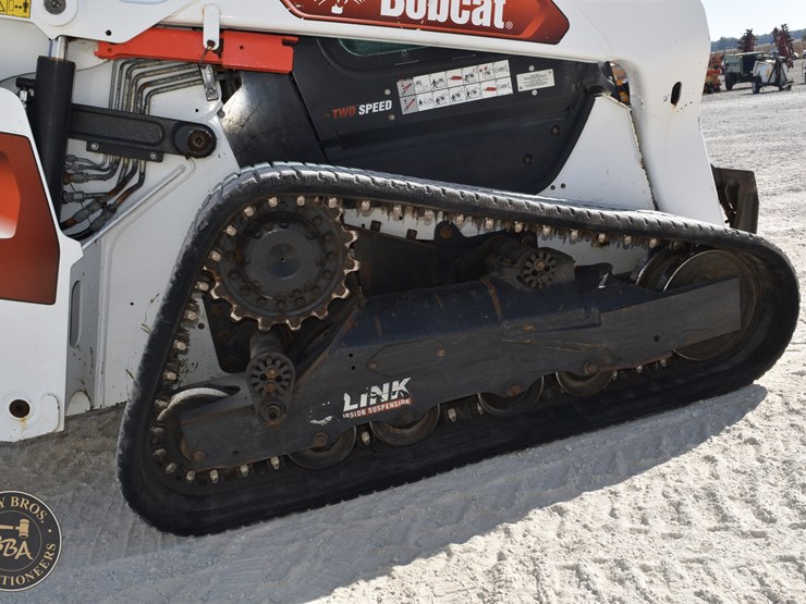 2023-bobcat-t76-image-25