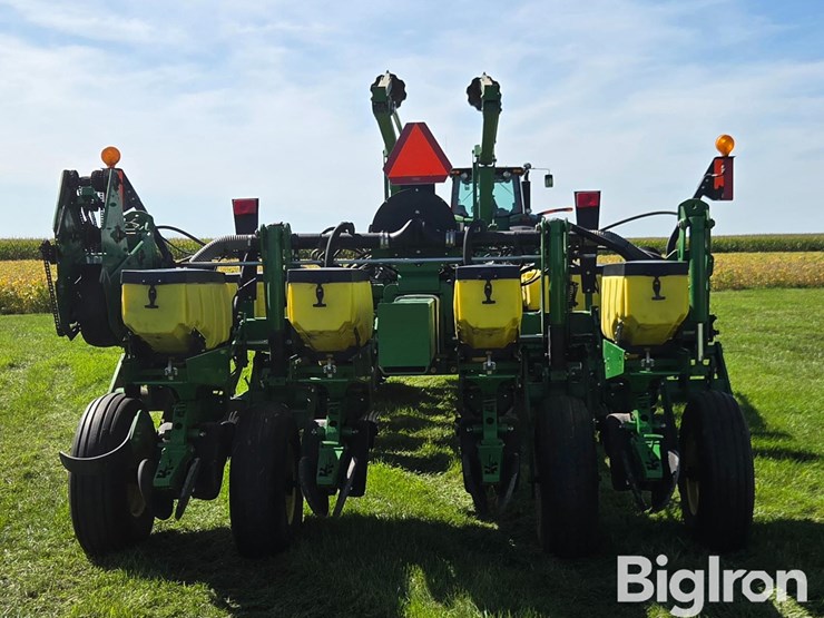 2005-john-deere-1770nt-planter-image-6