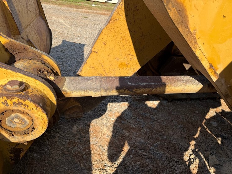 #4088-•-caterpillar-963-crawler-loader-image-16