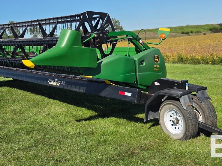 2006-john-deere-625f-platform-image-1