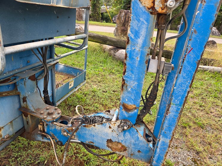 #10-•-genie-lift-boom-4x4-/-3952-hours-/-model:-z60/34-image-16
