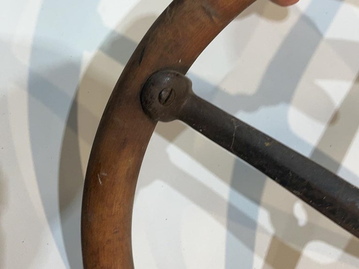 wooden-steering-wheel-image-12