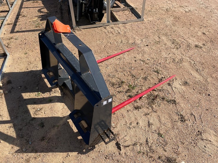 #4104-•-landhonor-skid-steer-bale-spear-attachment-image-6