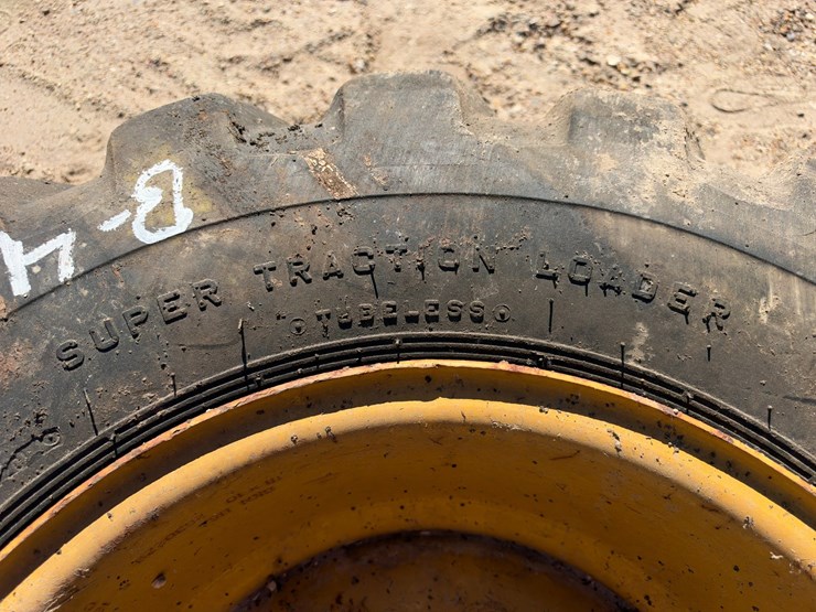 #41610-•-firestone-equipment-tire-image-5