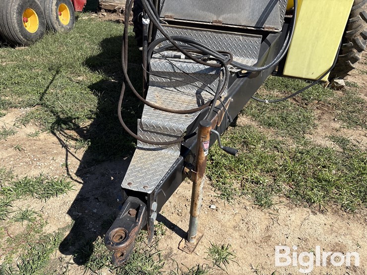 jesse-1000-gal-pull-type-sprayer-image-13