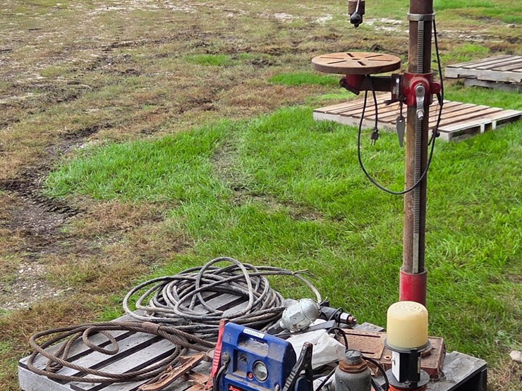 drill-press-&-tools-image-7