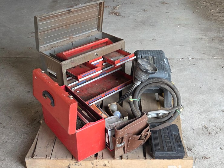 pallet-of-misc-tools-image-4