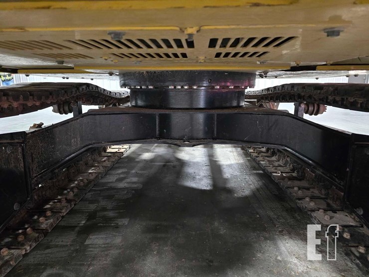 2023-caterpillar-307.5-image-35