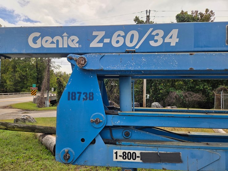 #10-•-genie-lift-boom-4x4-/-3952-hours-/-model:-z60/34-image-13