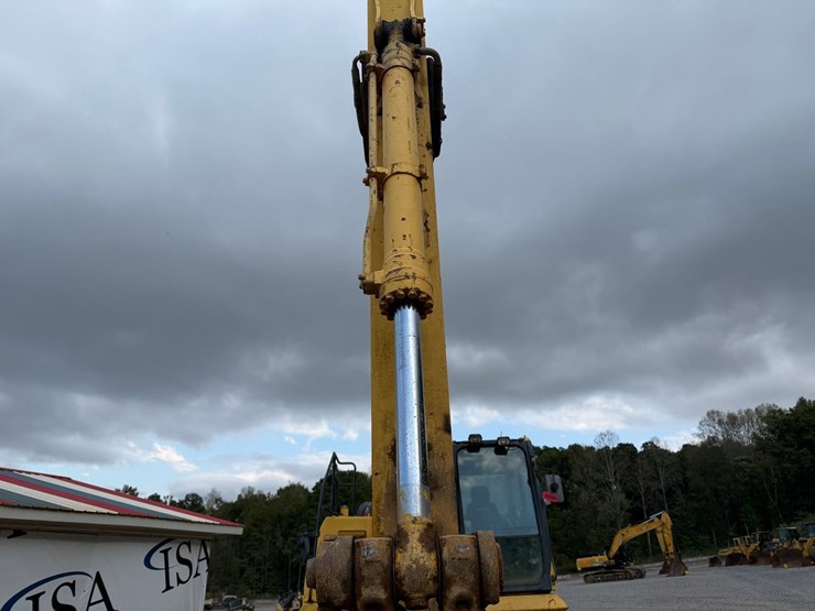 #4089-•-2014-komatsu-pc210-lc-excavator-image-18