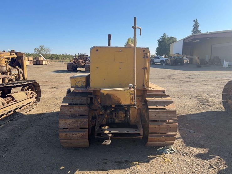 caterpillar-forty-diesel-image-4