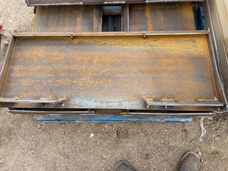 #4135-•-landhonor-skid-steer-universal-adapter-plate-image-7