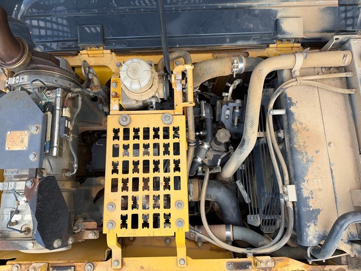 #4089-•-2014-komatsu-pc210-lc-excavator-image-57
