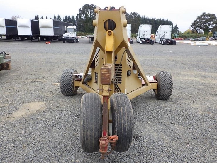 guf-orbit-lift-tow-behind-pruning-tower-image-4
