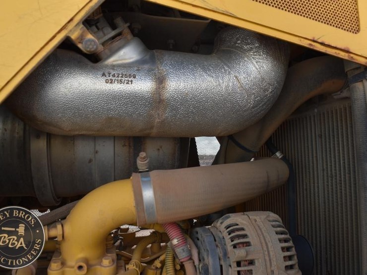 2021-deere-650k-image-35