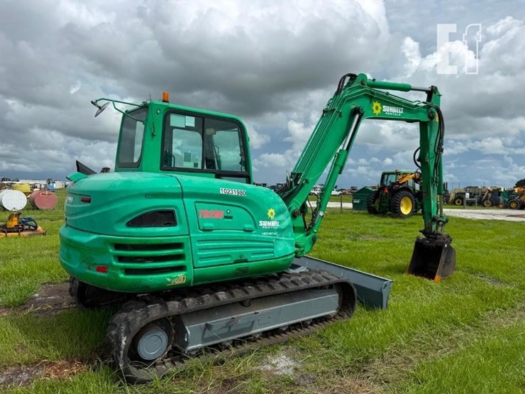 2019-takeuchi-tb290-image-4