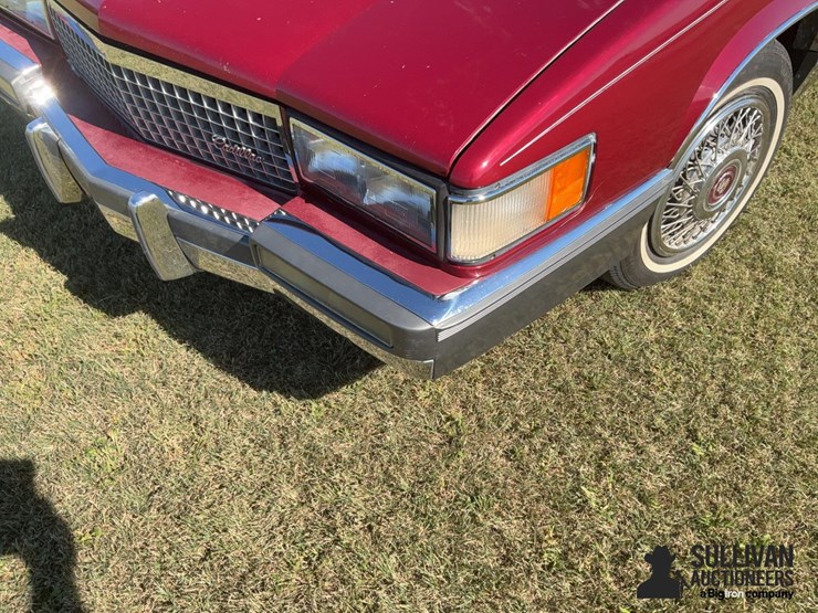 1989-cadillac-sedan-deville-car-image-9