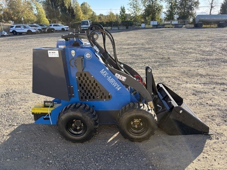 2026-agt-mx-mrw14-mini-skidsteer-loader-image-3