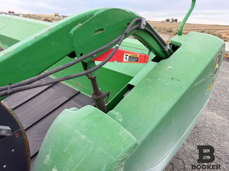 2017-john-deere-635fd-draper-header-image-16