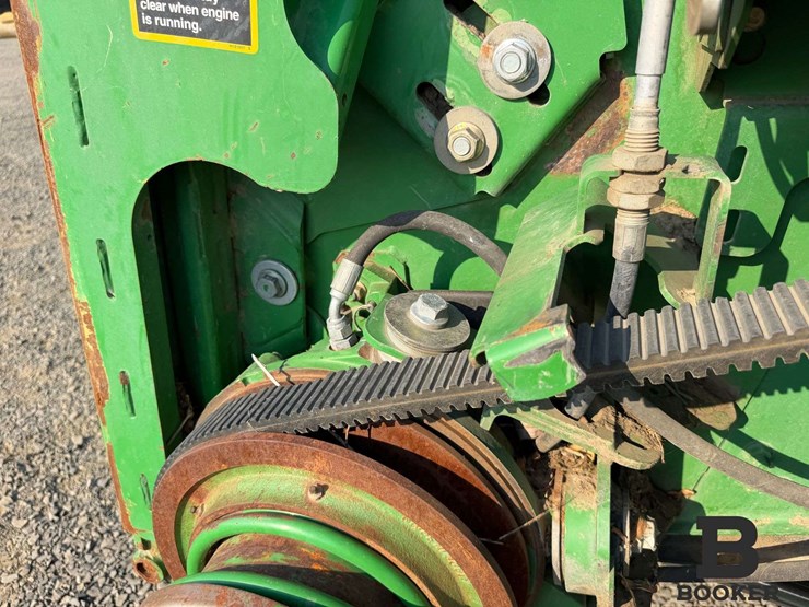 2012-john-deere-s670-combine-image-17