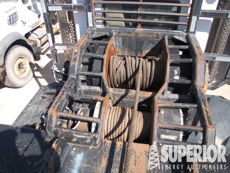 2013-kenworth-t800-t/a-bed-winch-truck-w/lift-axle-image-9