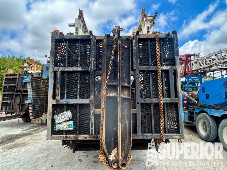 2006-nov-5xl-5c-160-db-d/d-well-service-rig-image-5