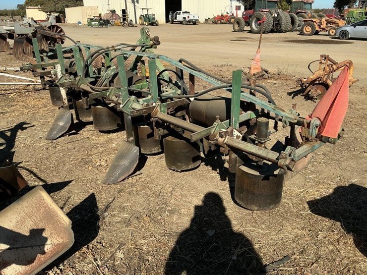 custom-3-pt-3-row-60"-hyd.-vine-trainer-image-6