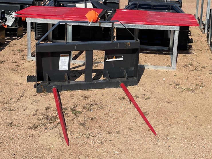 #4100-•-landhonor-bale-spear-frame-attachment-image-11