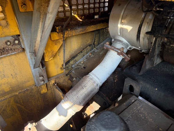 #4098-•-2015-john-deere-870g-lc-excavator-image-106