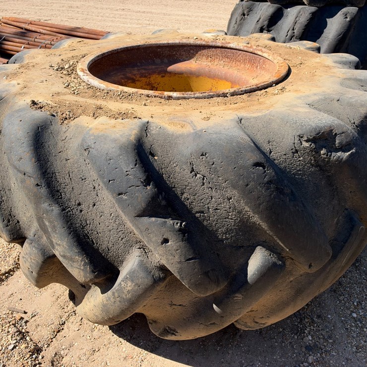 #41607 • HEAVY DUTY SKIDDER TIRE