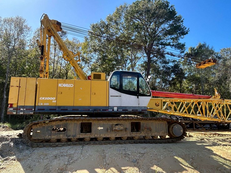 2007-kobelco-ck1000-crawler-crane-(6,929-hours)-image-1